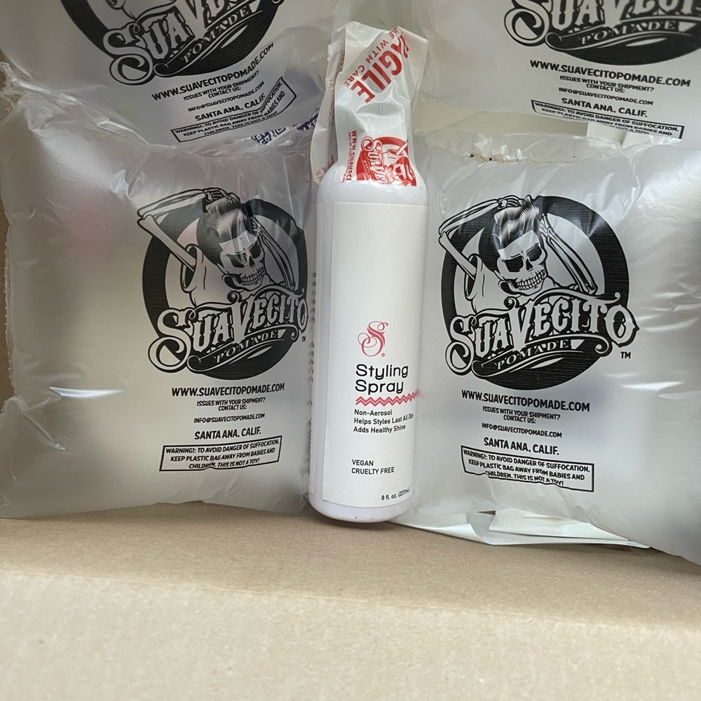 Styling spray - Picture 3 of 3